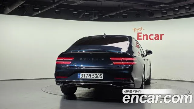 Genesis G80 RG3 — Фото автомобиля 4