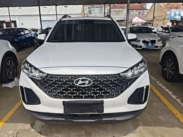 Hyundai ix35 — Фото автомобиля 2