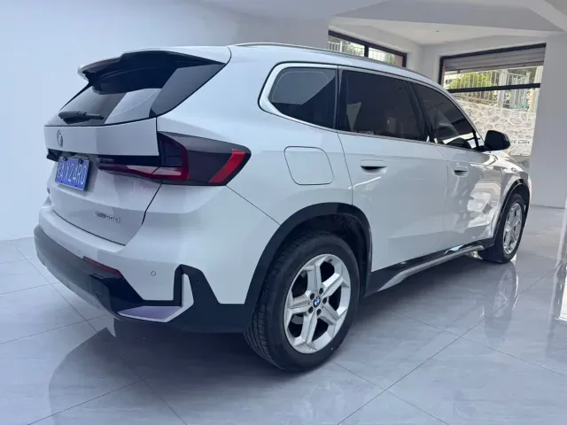 BMW X1 — Фото автомобиля 6