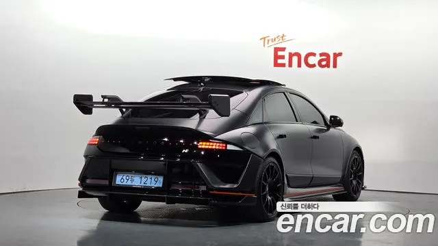 Hyundai Ioniq 6 New — Фото автомобиля 2