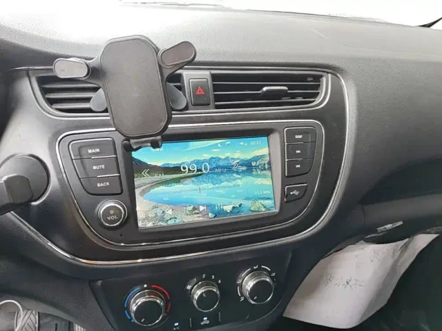 Changan Ono S — Фото автомобиля 12