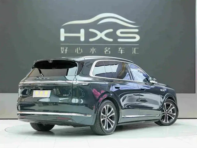 Aito M7 — Фото автомобиля 4