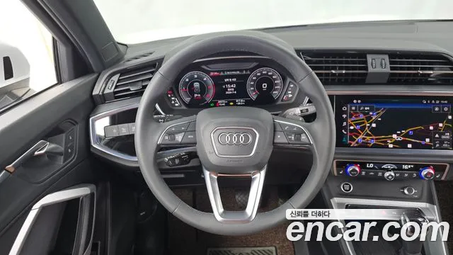 Audi Q3 35 TDI quattro Premium — Фото автомобиля 13