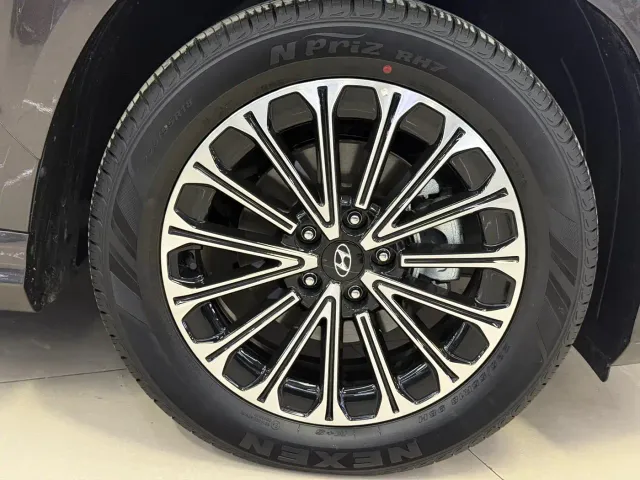 Hyundai Custo — Фото автомобиля 22