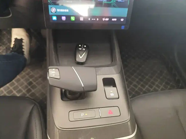 Changan Eado — Фото автомобиля 13