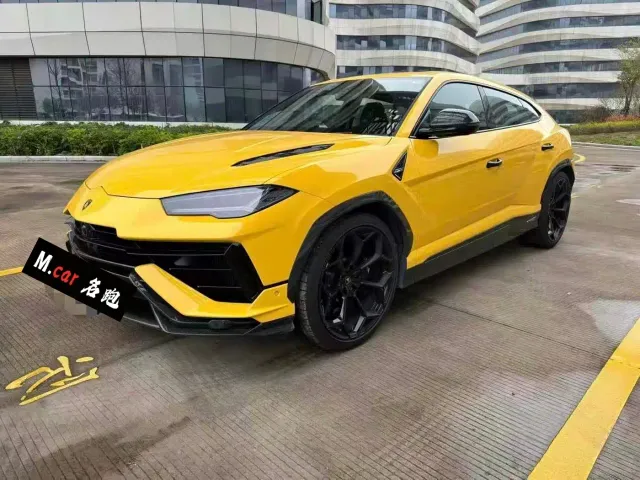 Lamborghini Urus — Фото автомобиля 3
