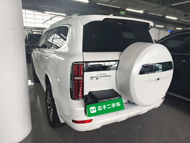 Tank Tank 500 EV 2026 Hi4-T Smart Edition — Фото автомобиля 4