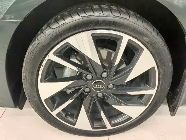 Audi A3 — Фото автомобиля 3
