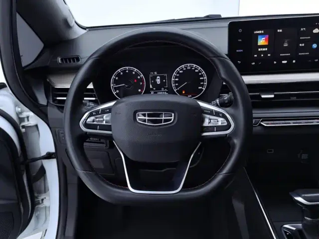 Geely Vision X3 — Фото автомобиля 15