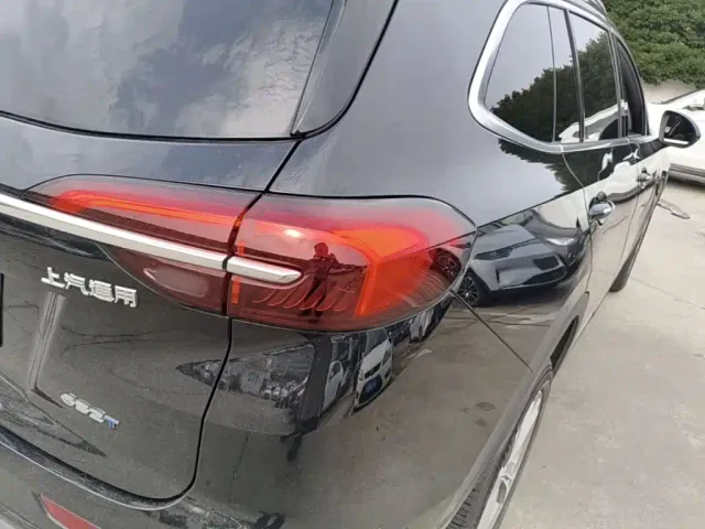 Buick Envision Plus — Фото автомобиля 7