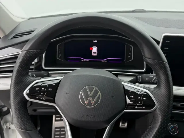Volkswagen Tiguan L — Фото автомобиля 13