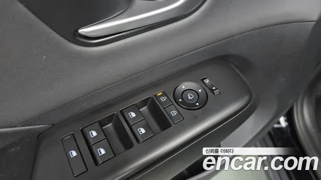 Hyundai Kona Kona (SX2) Бензин 1.6 турбо 2WD — Фото автомобиля 30