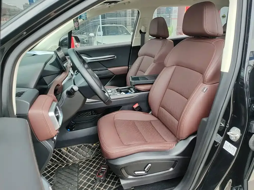 Geely Haoyue 2022 1.8TD Automatic Premium 7-Seater — Фото автомобиля 14