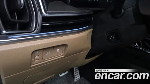 Kia Sorento Новый Sorento 4 поколение Бензин 2.5T 2WD — Фото автомобиля 23