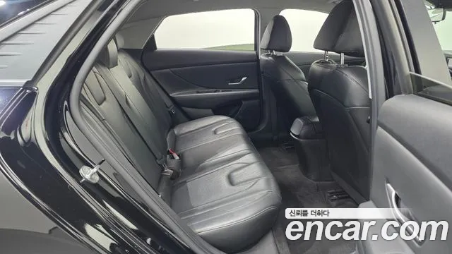 Hyundai AVANTE Avante (CN7) — Фото автомобиля 26