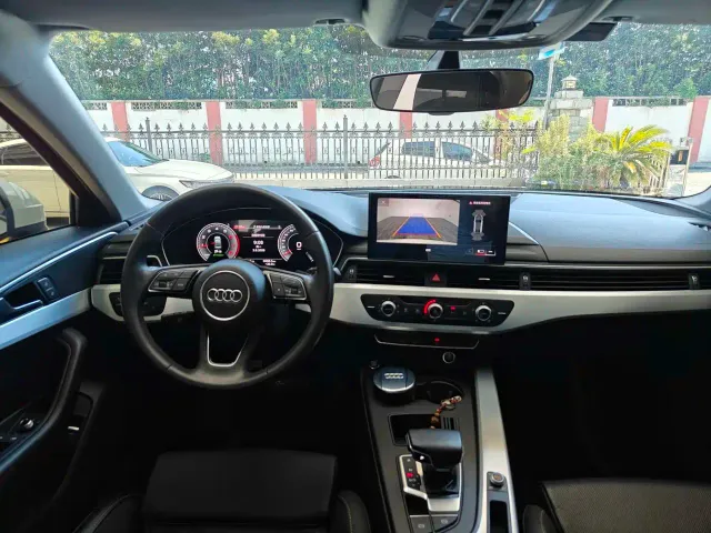 Audi A4L — Фото автомобиля 13