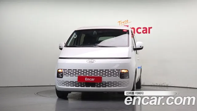 Hyundai Staria — Фото автомобиля 3