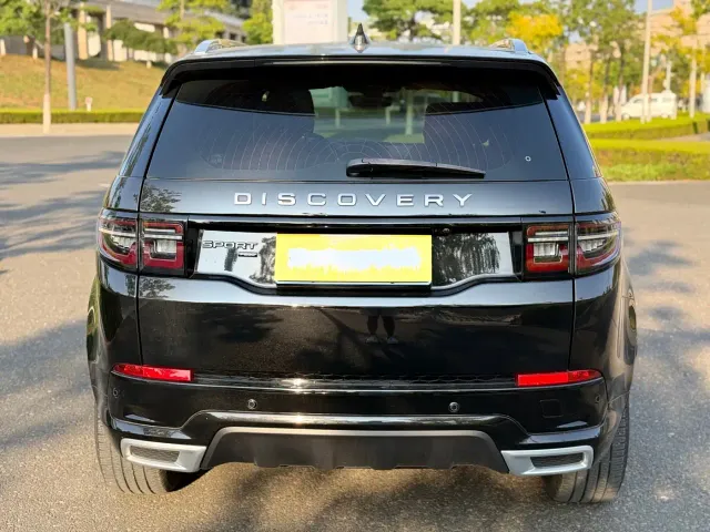 Land Rover Discovery Sport — Фото автомобиля 5