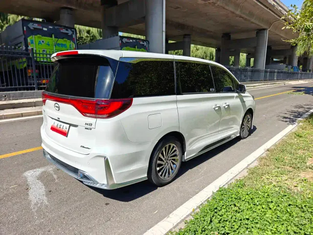 GAC Trumpchi M8 — Фото автомобиля 7