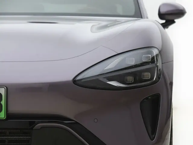 Xiaomi SU7 — Фото автомобиля 18