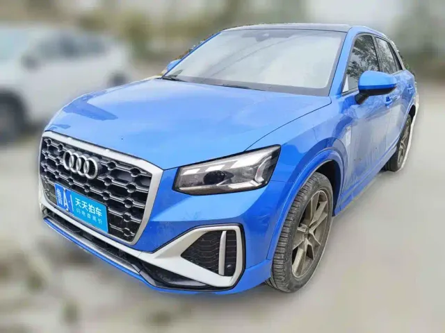 Фотография автомобиля — Audi Q2L