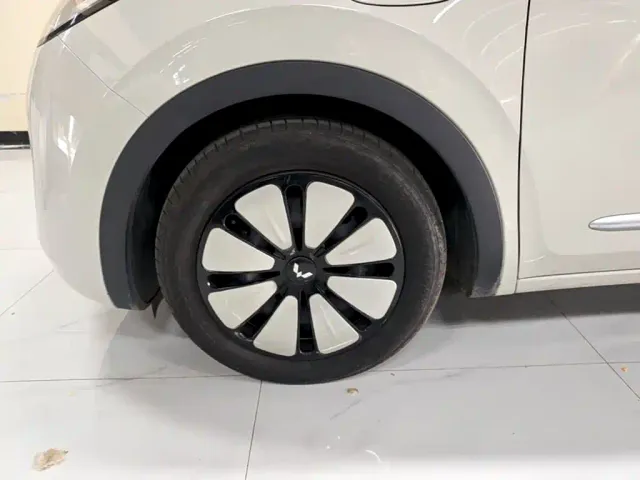 Wuling Bingo — Фото автомобиля 22