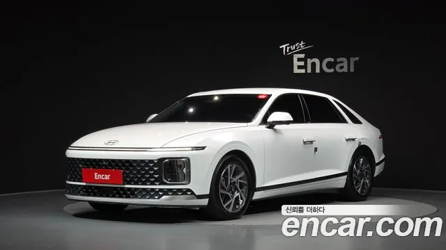 Фотография автомобиля — Hyundai Grandeur GN7