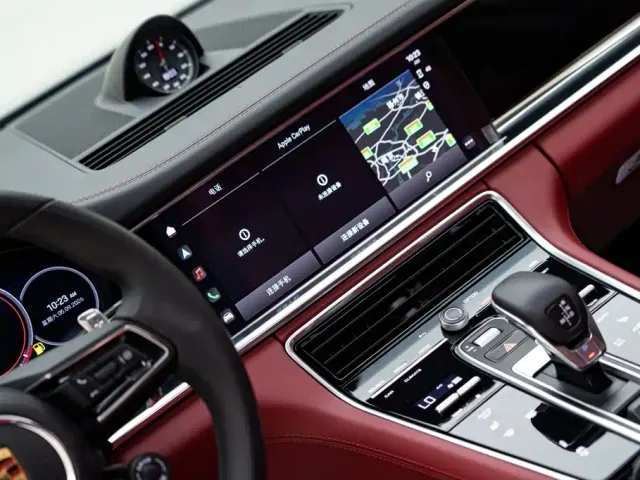 Porsche Panamera — Фото автомобиля 16