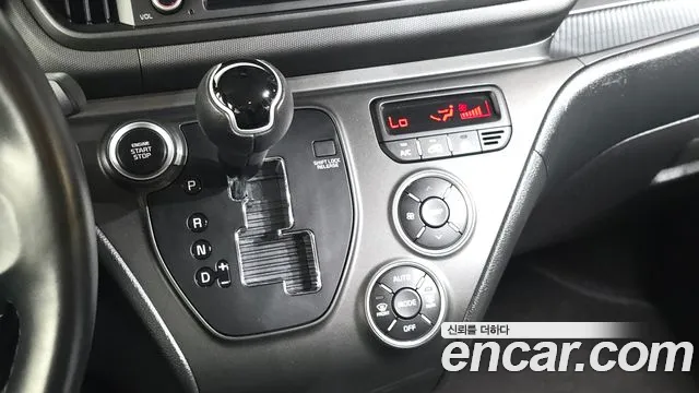 Kia RAY Новый Kia Ray Prestige — Фото автомобиля 9