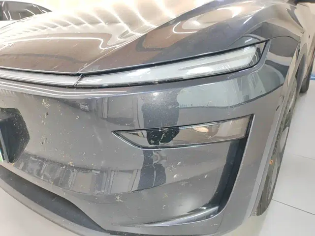 Tesla Model Y — Фото автомобиля 23