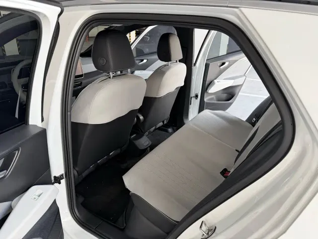 Volkswagen ID.3 — Фото автомобиля 8