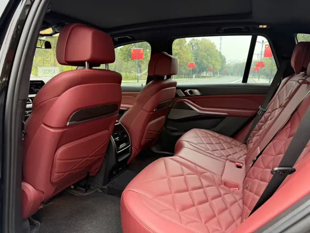 BMW X5 — Фото автомобиля 6