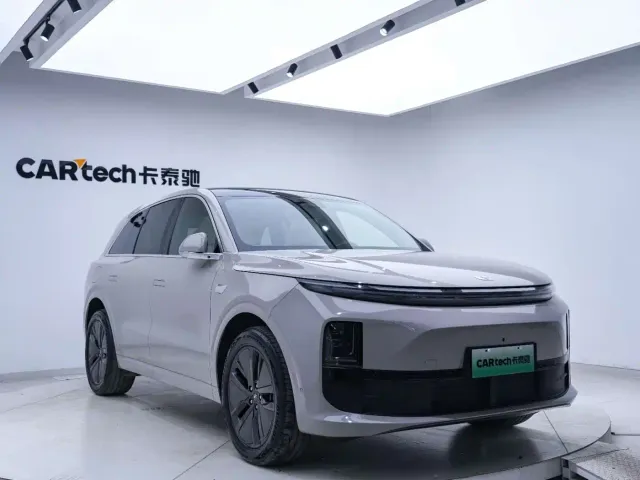 Li Auto L6 — Фото автомобиля 5