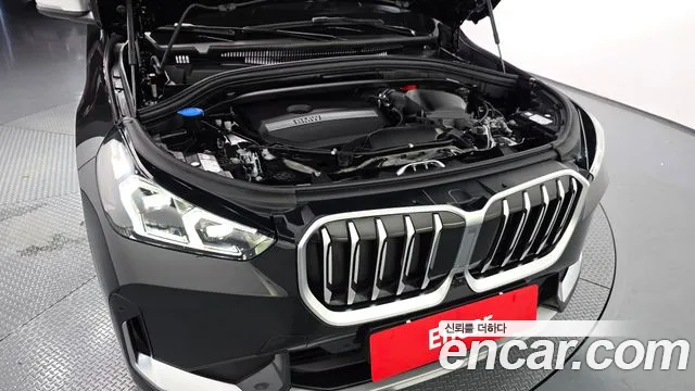 BMW X1 U11 — Фото автомобиля 6