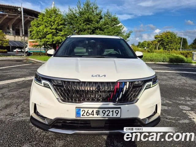 Фотография автомобиля — Kia Carnival Generation 4