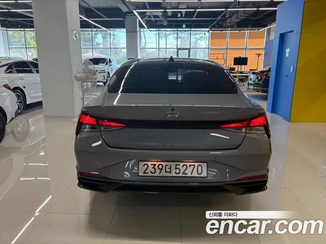 Hyundai AVANTE Avante (CN7) — Фото автомобиля 4