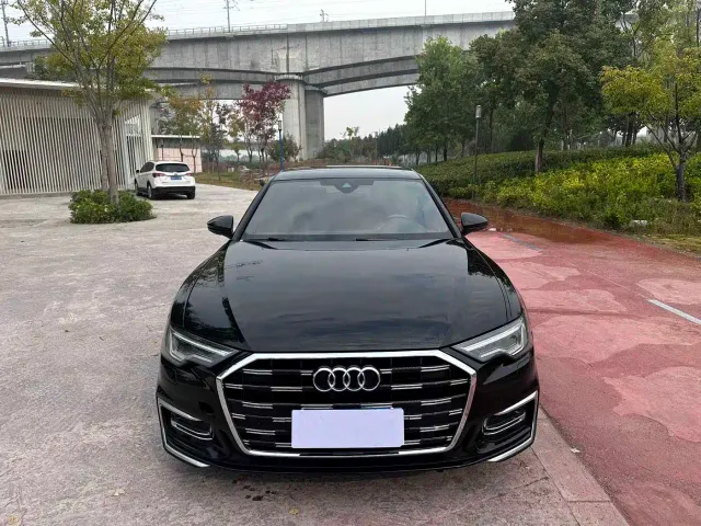 Audi A6L — Фото автомобиля 2