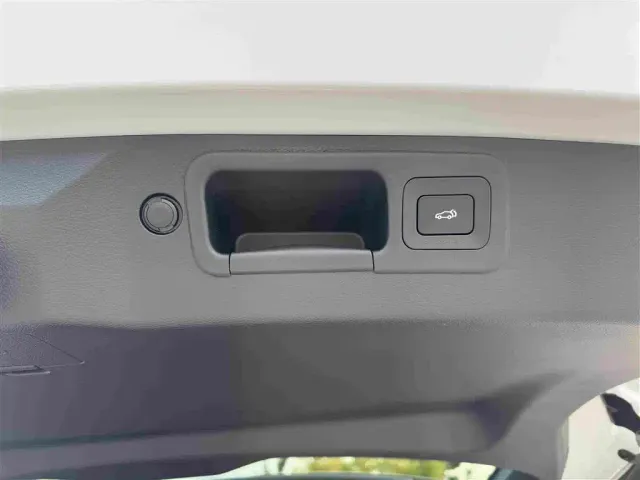 GAC Trumpchi Xiangwang S9 — Фото автомобиля 25