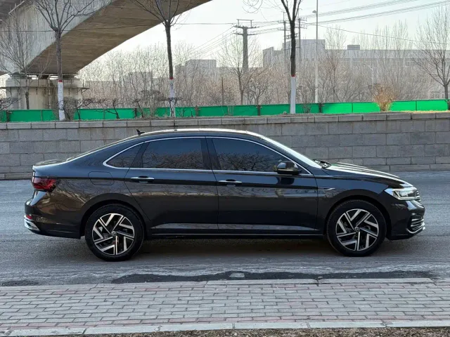 Volkswagen Sagitar — Фото автомобиля 5
