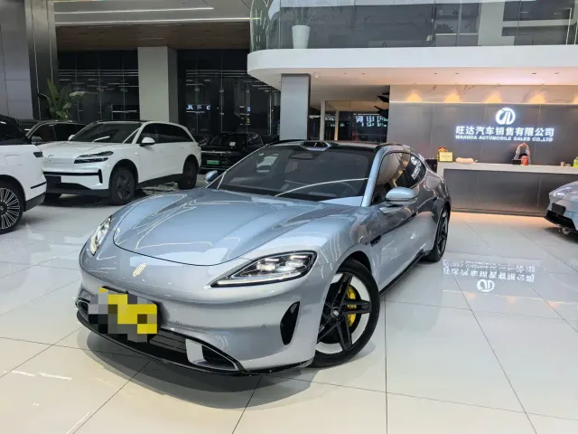Фотография автомобиля — Shangjie Z7T