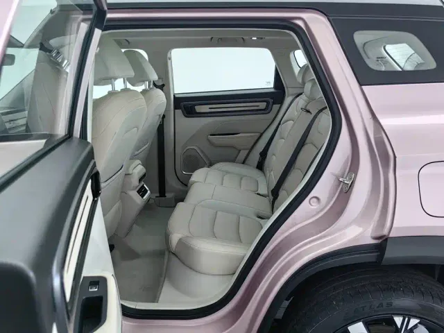 Geely ICON — Фото автомобиля 15
