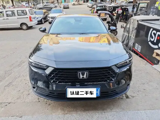 Honda Accord — Фото автомобиля 2
