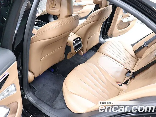 Mercedes-Benz E-Class W214 — Фото автомобиля 10