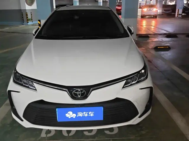 Toyota Corolla — Фото автомобиля 2