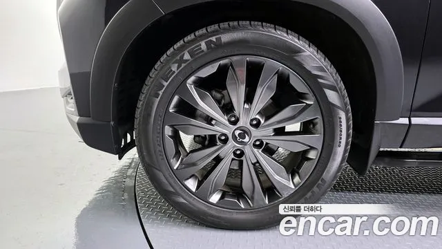 KG_Mobility_Ssangyong Rexton Rexton Arena Дизель 2.2 4WD — Фото автомобиля 5