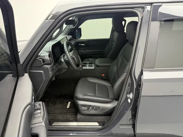 Toyota Prado 2024 2.4T All-Terrain TX Edition 5-Seater — Фото автомобиля 17
