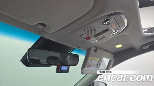 Hyundai Grandeur (New) Hybrid — Фото автомобиля 25