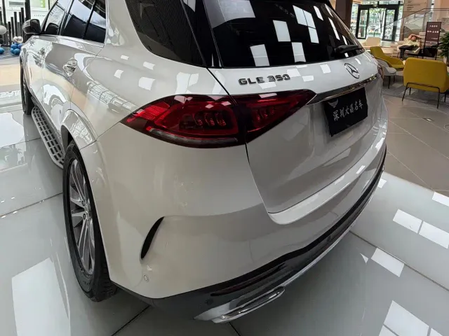 Mercedes-Benz GLE-Class — Фото автомобиля 6