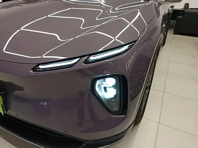Nio EC6 — Фото автомобиля 23