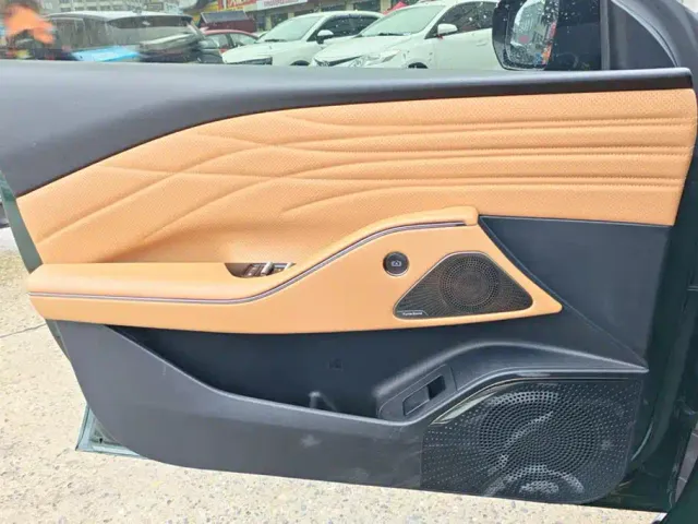 Geely Galaxy Xingyao 8 — Фото автомобиля 7